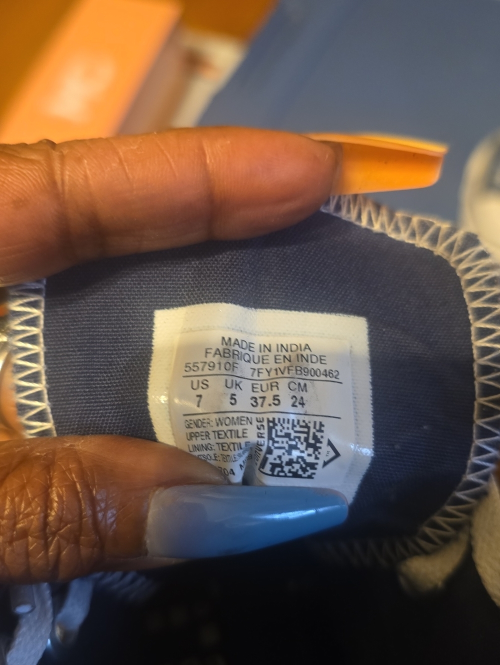 Classic High-Top Canvas Sneakers in Navy with White Accents - Picture 6 of 6